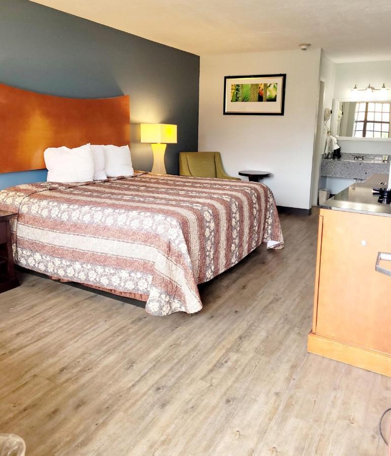 Best Price Motel & Suites Orange Exterior foto