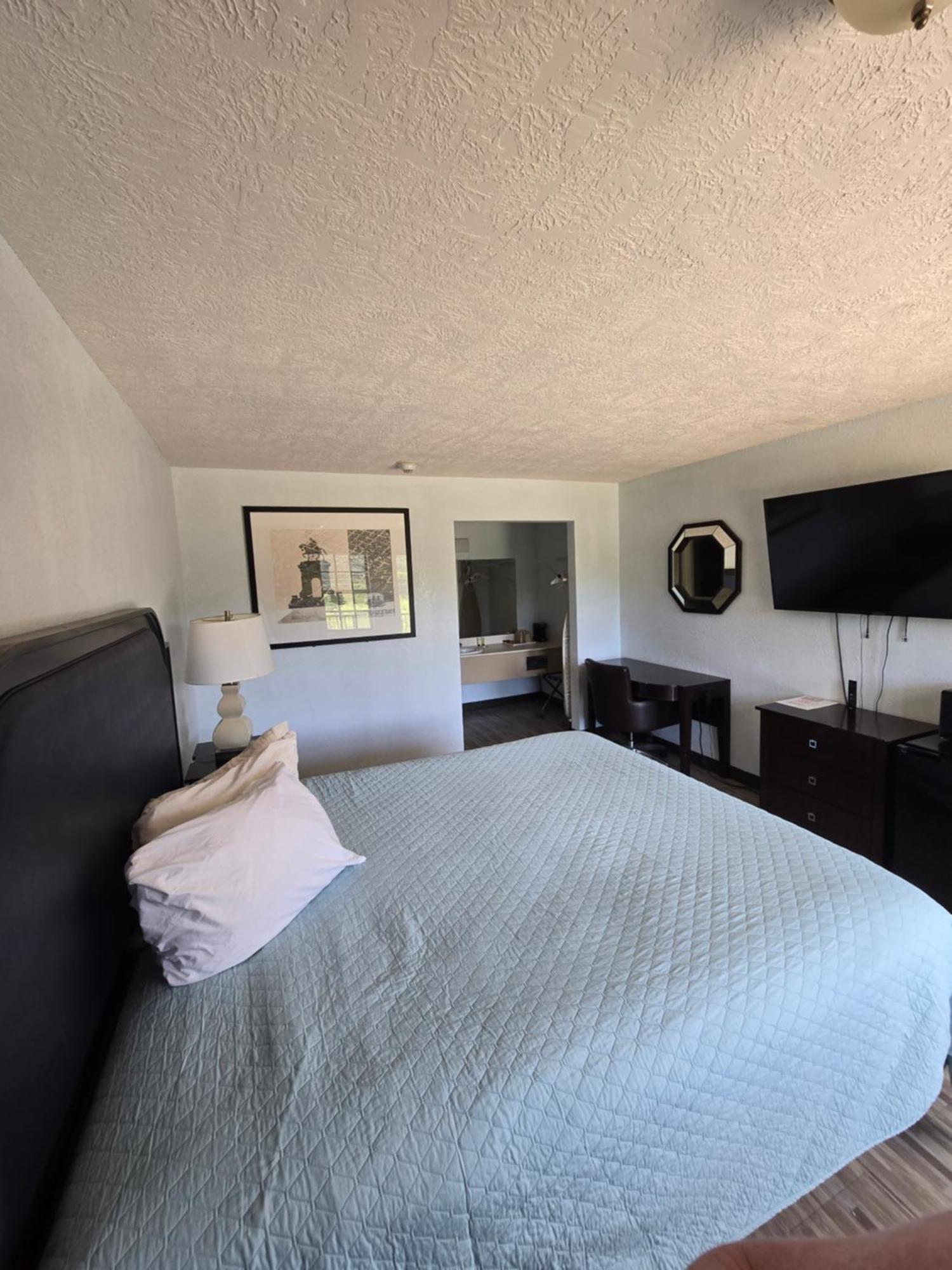 Best Price Motel & Suites Orange Exterior foto
